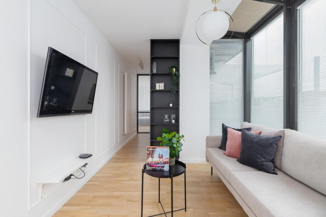 Politechnika Krakowska Apartment By Renters Prestige Zewnętrze zdjęcie